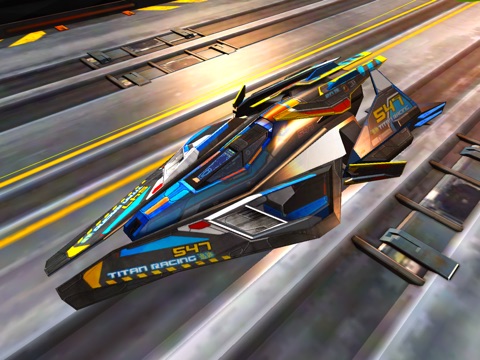 Alpha Tech Titan Racing HD Full Version на iPad
